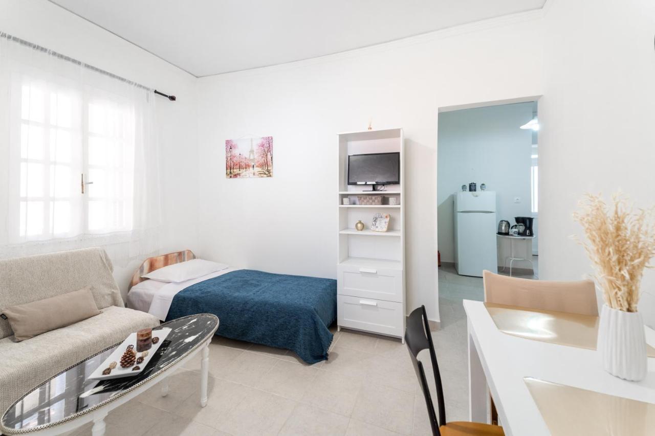 Athenais Apartment Lixouri Ngoại thất bức ảnh