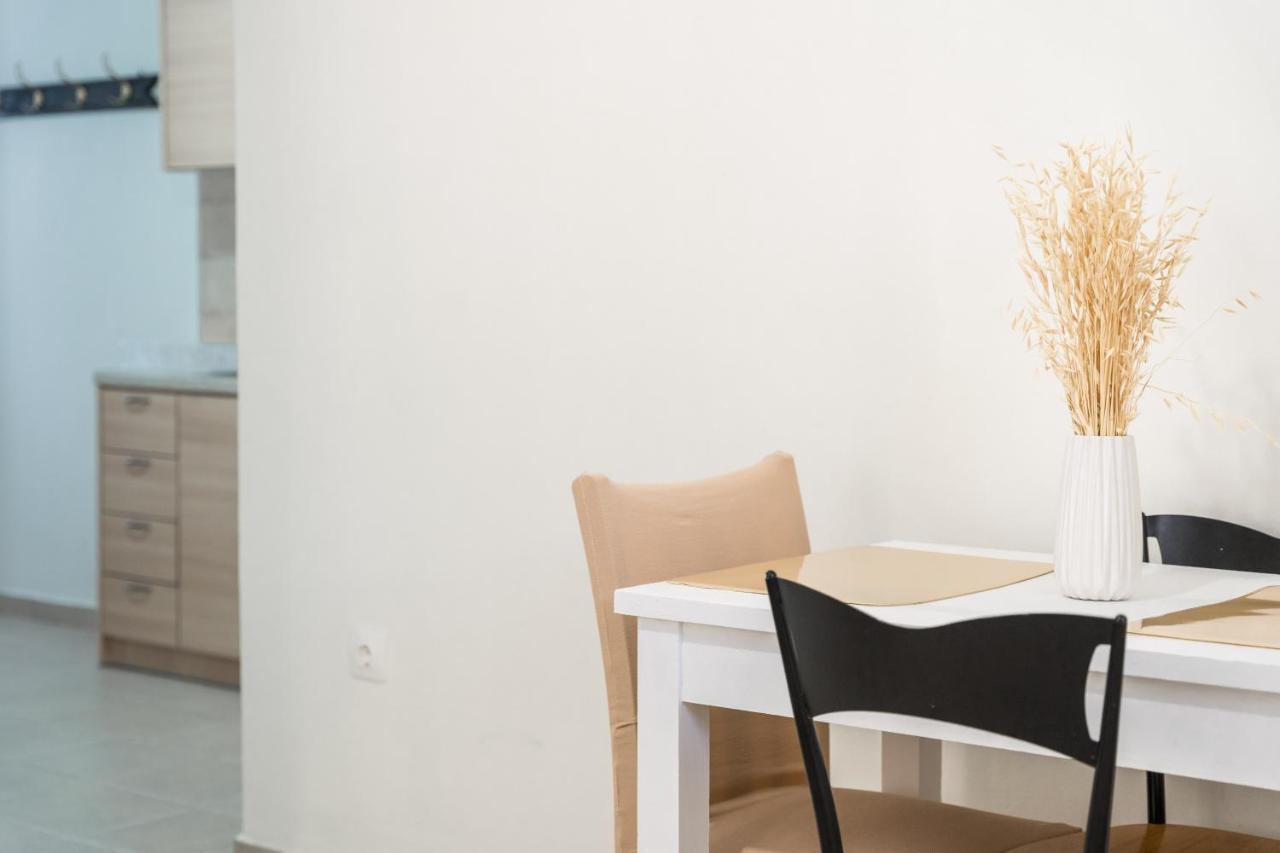 Athenais Apartment Lixouri Ngoại thất bức ảnh