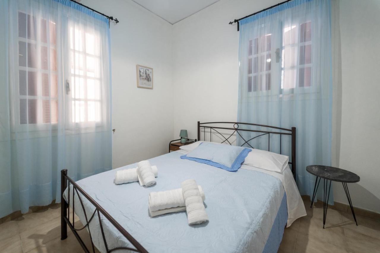 Athenais Apartment Lixouri Ngoại thất bức ảnh